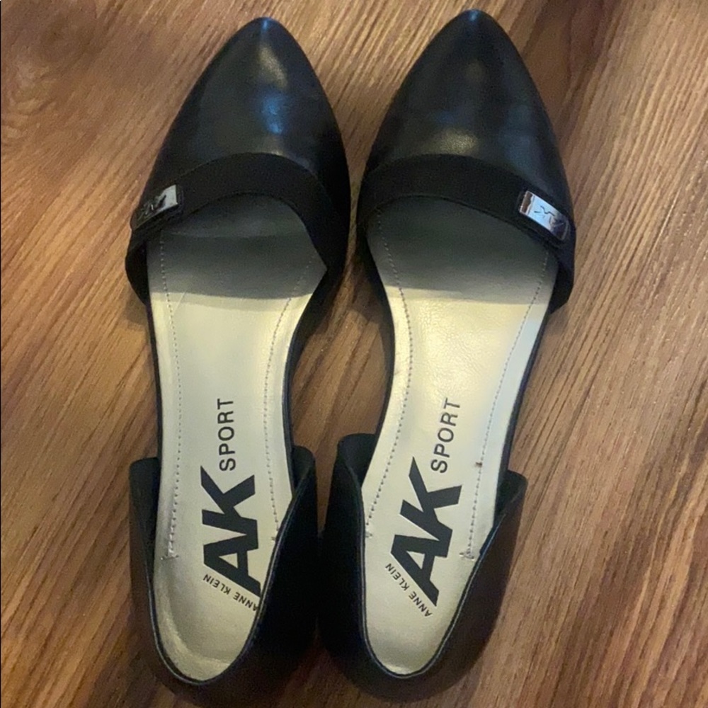 Black flats